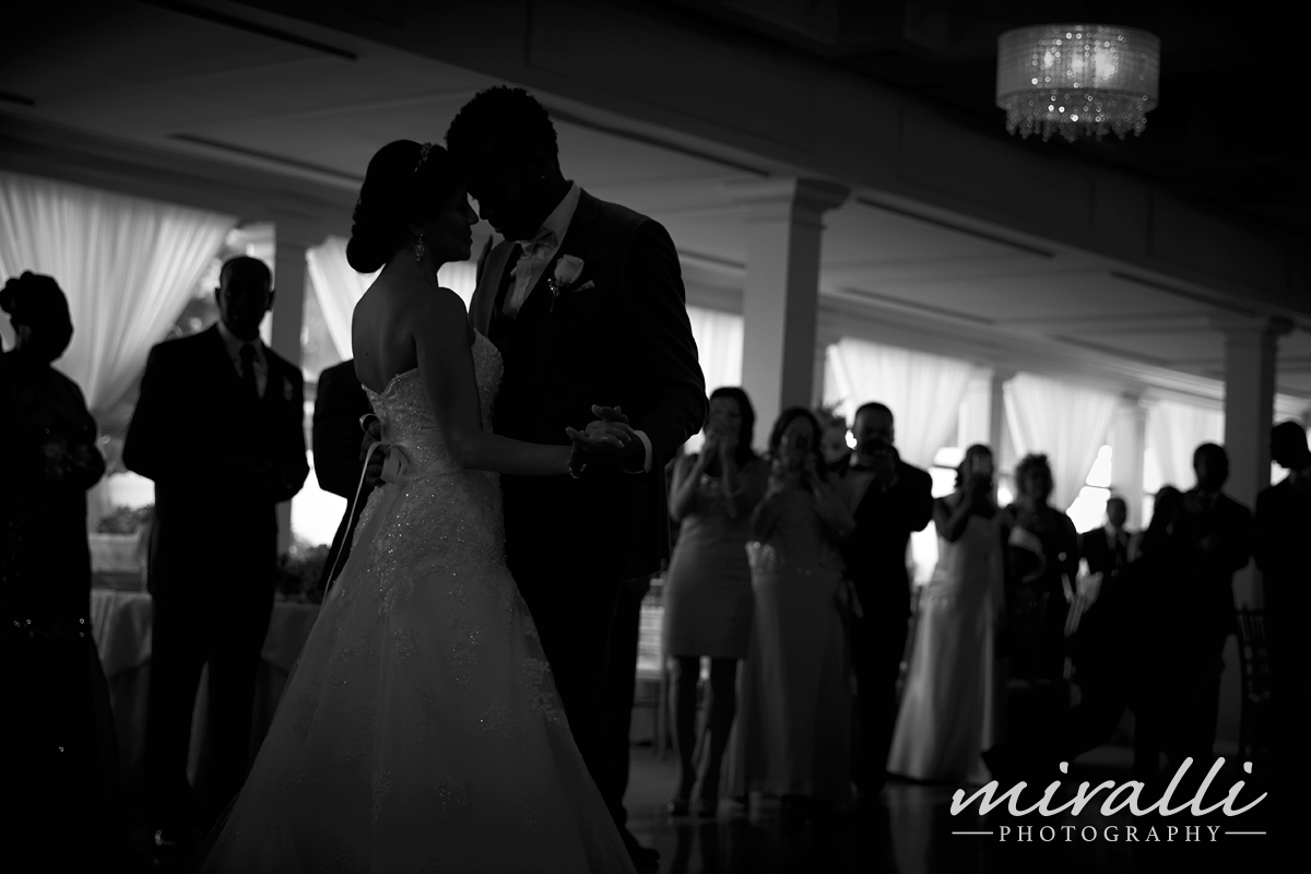 Woodbury Country Club Wedding Photos by Miralli Photography