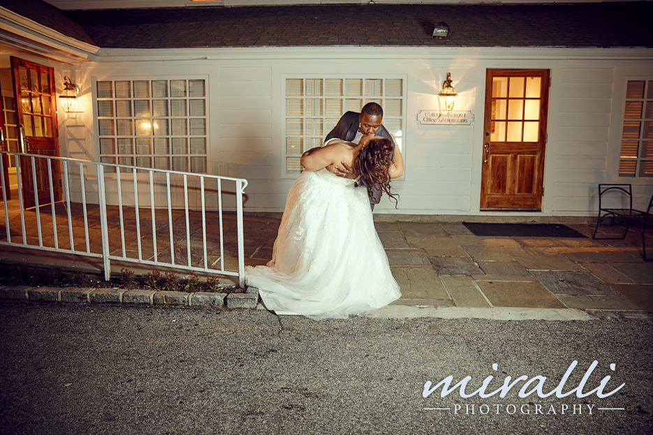 Milleridge Inn Wedding Photos by Miralli Photography