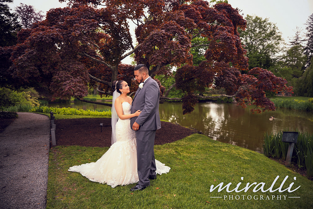 Westbury Gardens Wedding Photos by Miralli Photography
