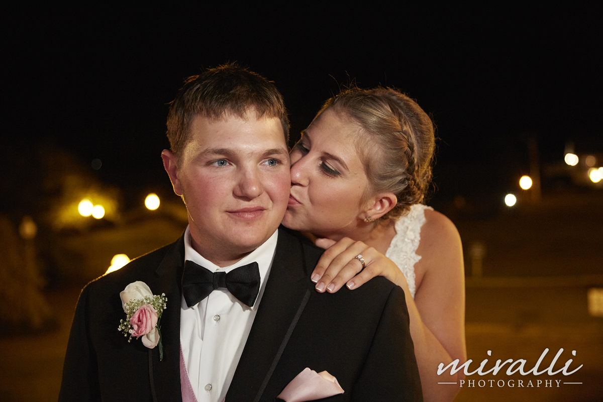 Montauk Downs Wedding Photos by Miralli Photography