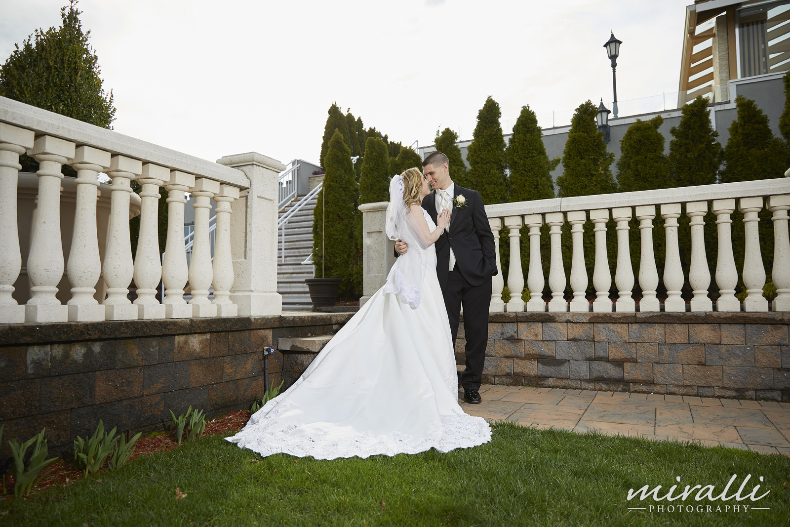 Sand Castle Wedding Photos by Miralli Photography